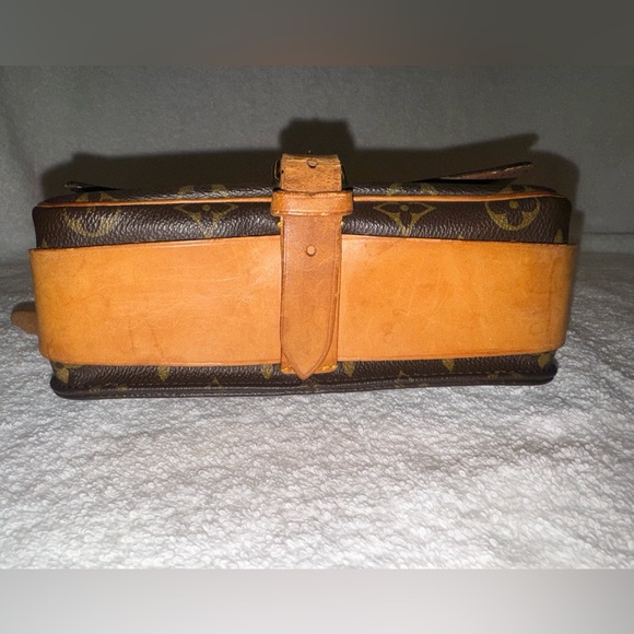 LOUIS VUITTON VINTAGE CARTOUCHIERE MM with dust bag… - Picture 4 of 16
